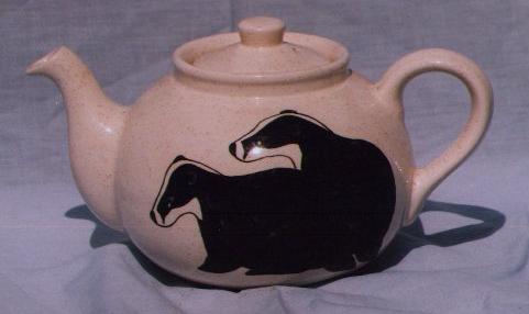 Badger Tea Pot (15KB)